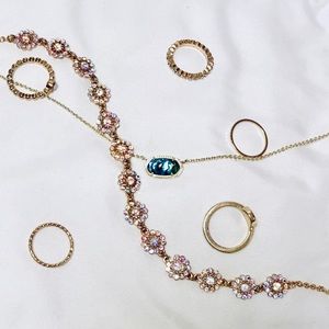 Abalone shell stone necklace